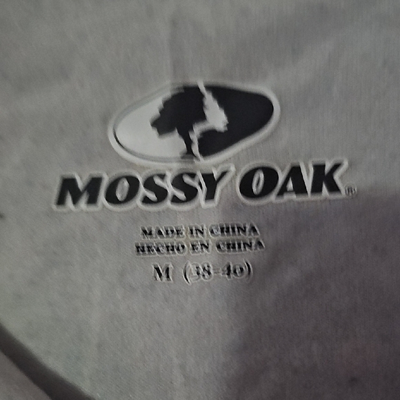 Mossy Oak Long Sleeve Tee - Camouflage and Pink - Picture 3 of 3